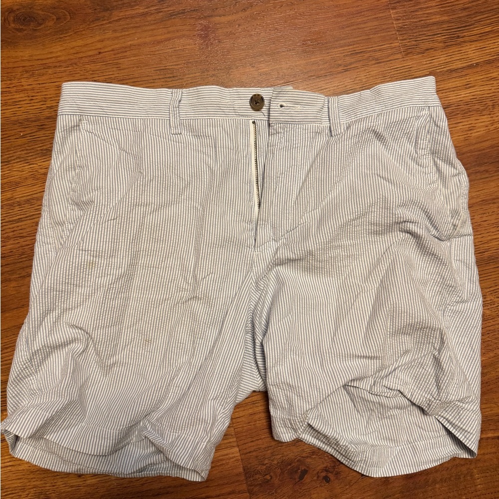 J. Crew Factory Seersucker Striped White and Blue Shorts - 7” Inseam